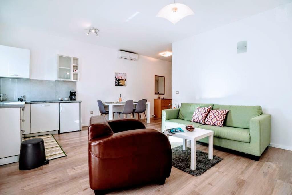 Holiday Apartments Mediterraneo Funtana Dış mekan fotoğraf